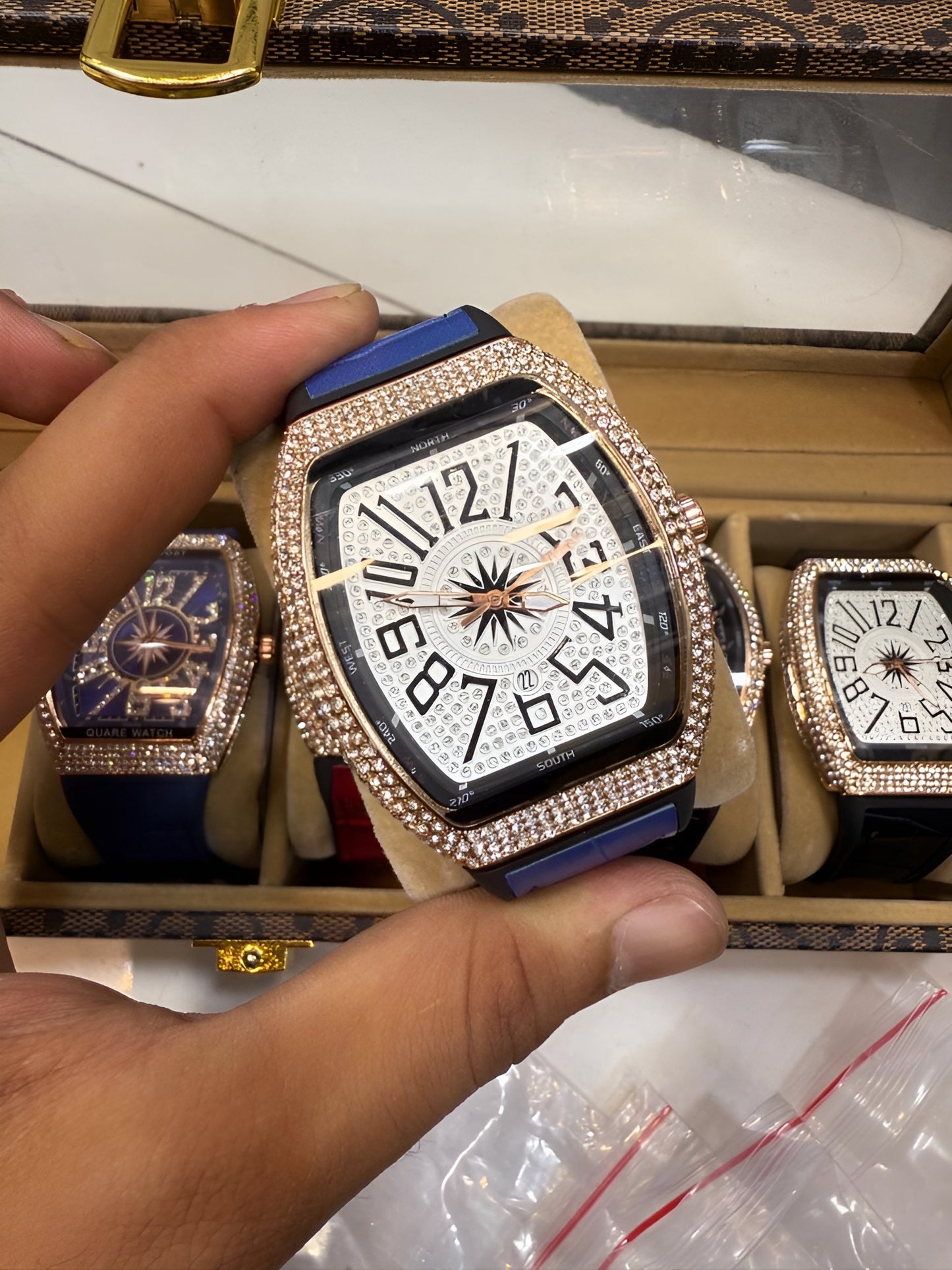 FM Style - Blue/White