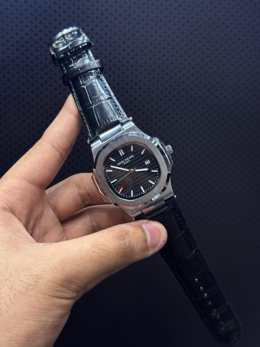 PP - Nautilus - Black Strap