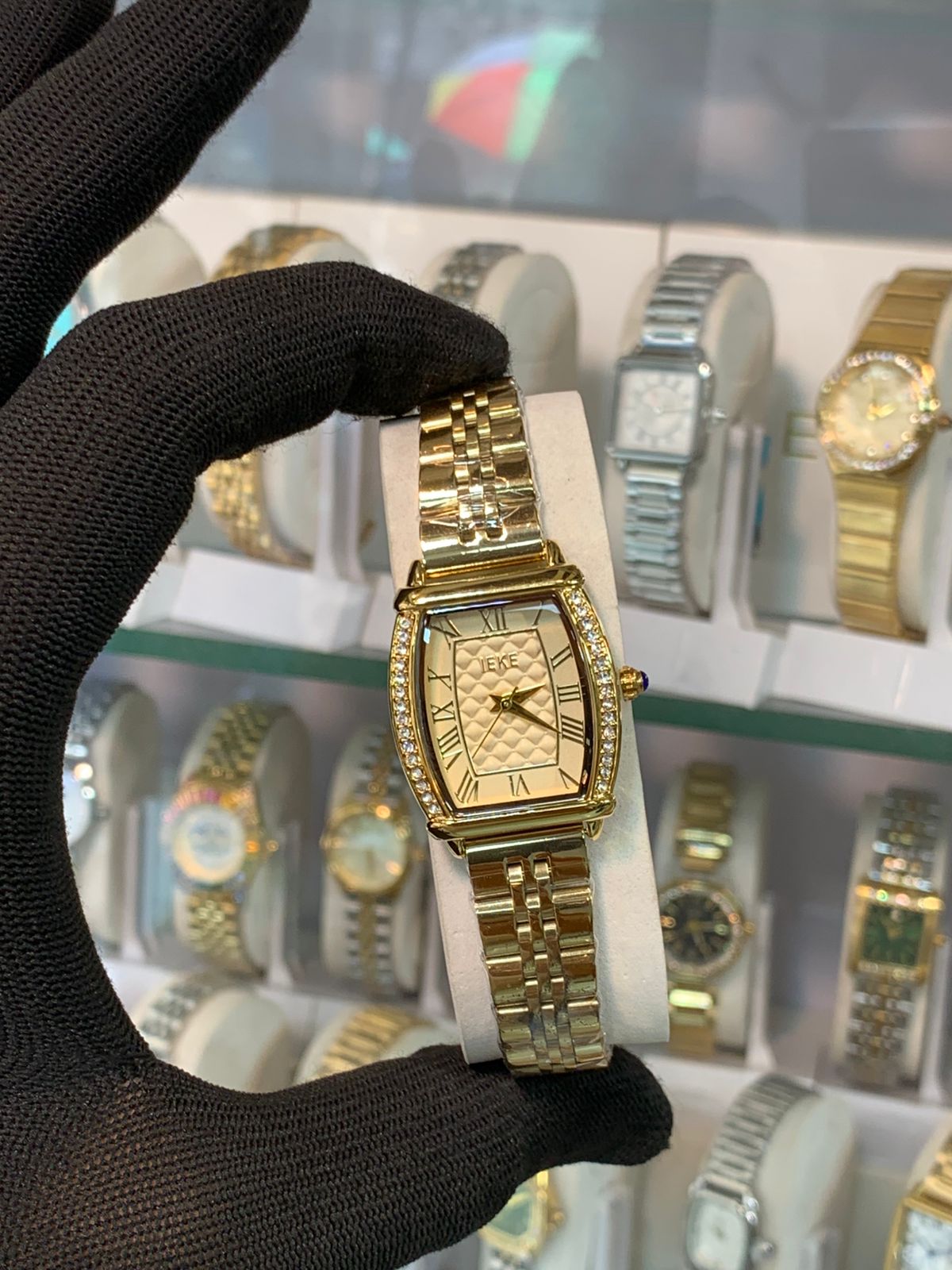 Ieke Ladies Watch - Golden Chain