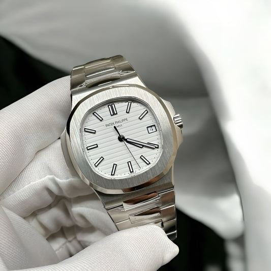 Patek Philippe Nautilus - White