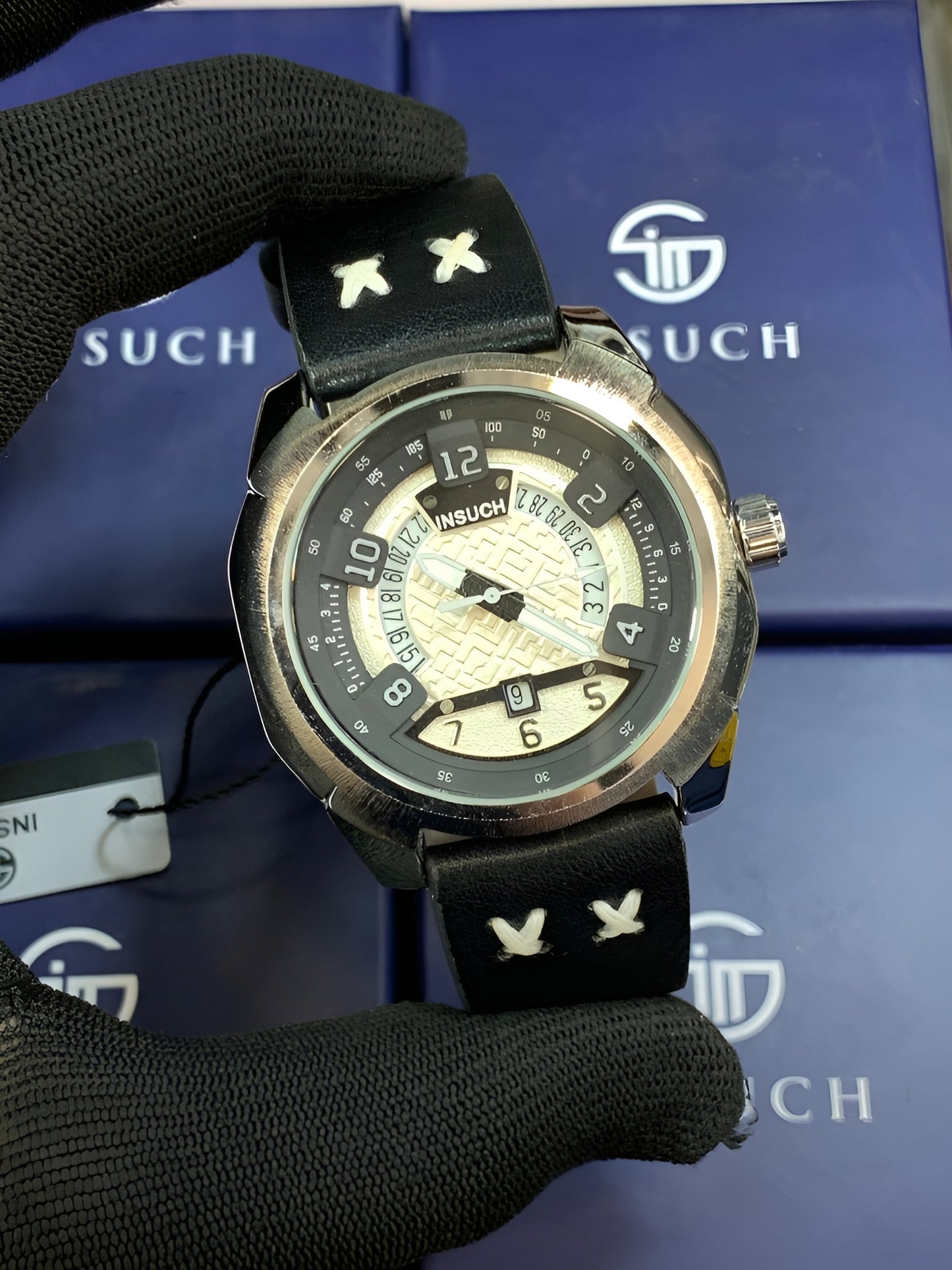 INSUCH - Black strap