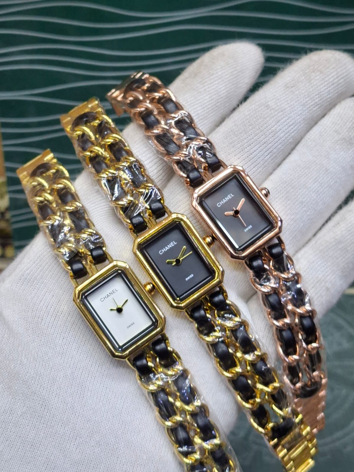 CHANEL - Women Edition