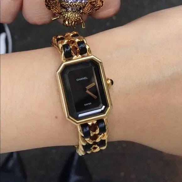 CHANEL - Women Edition