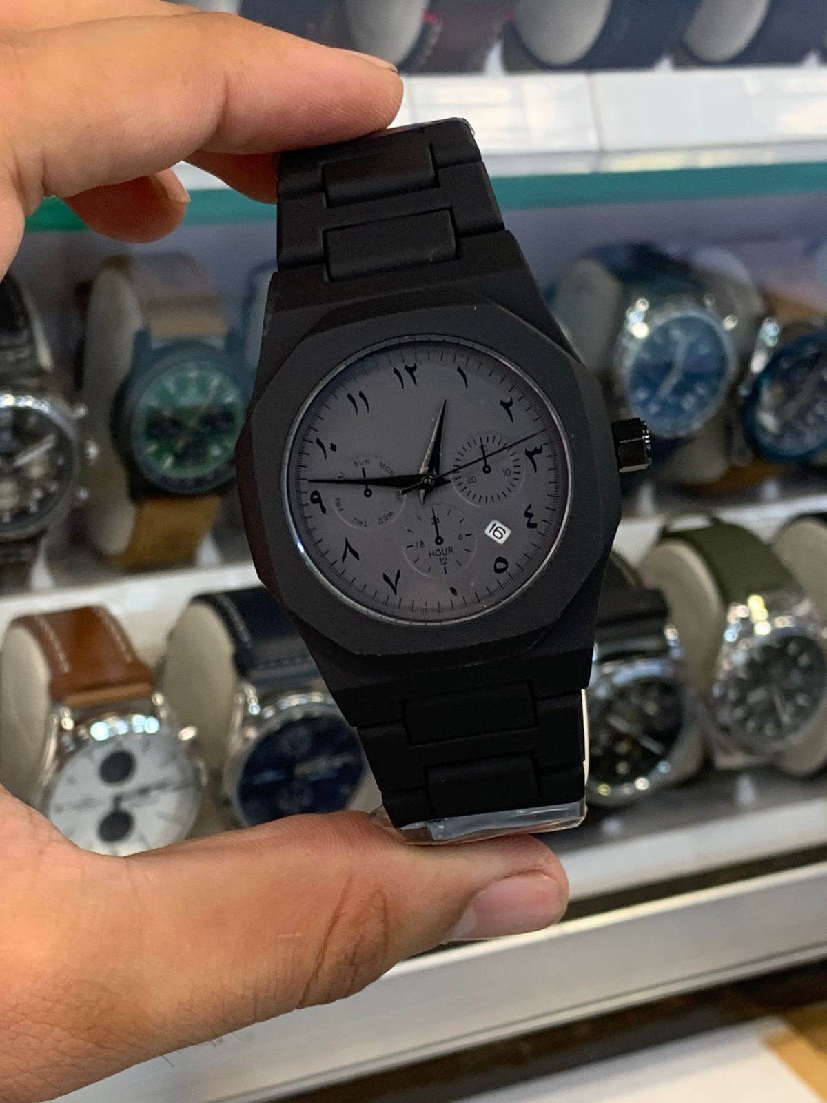 Black Arabic Aura Watch